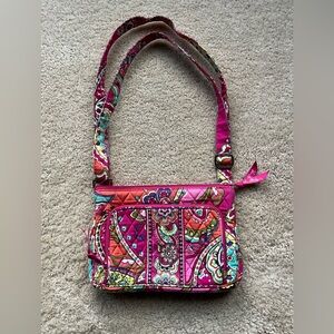 Vera Bradley Pink Swirls Quilted Cotton Crossbody Shoulder Bag Purse - EUC